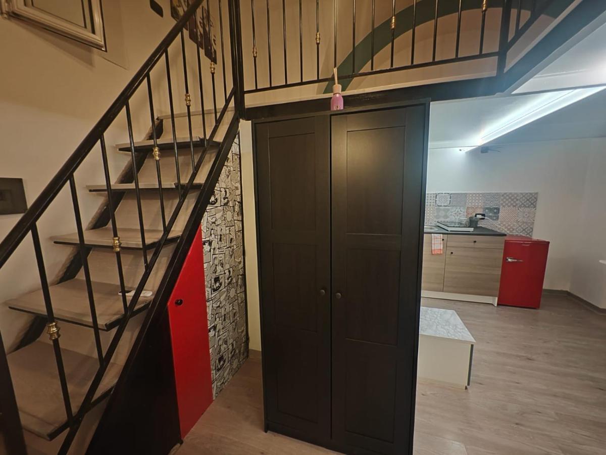 Mini Loft In Centro Leilighet Bari Eksteriør bilde