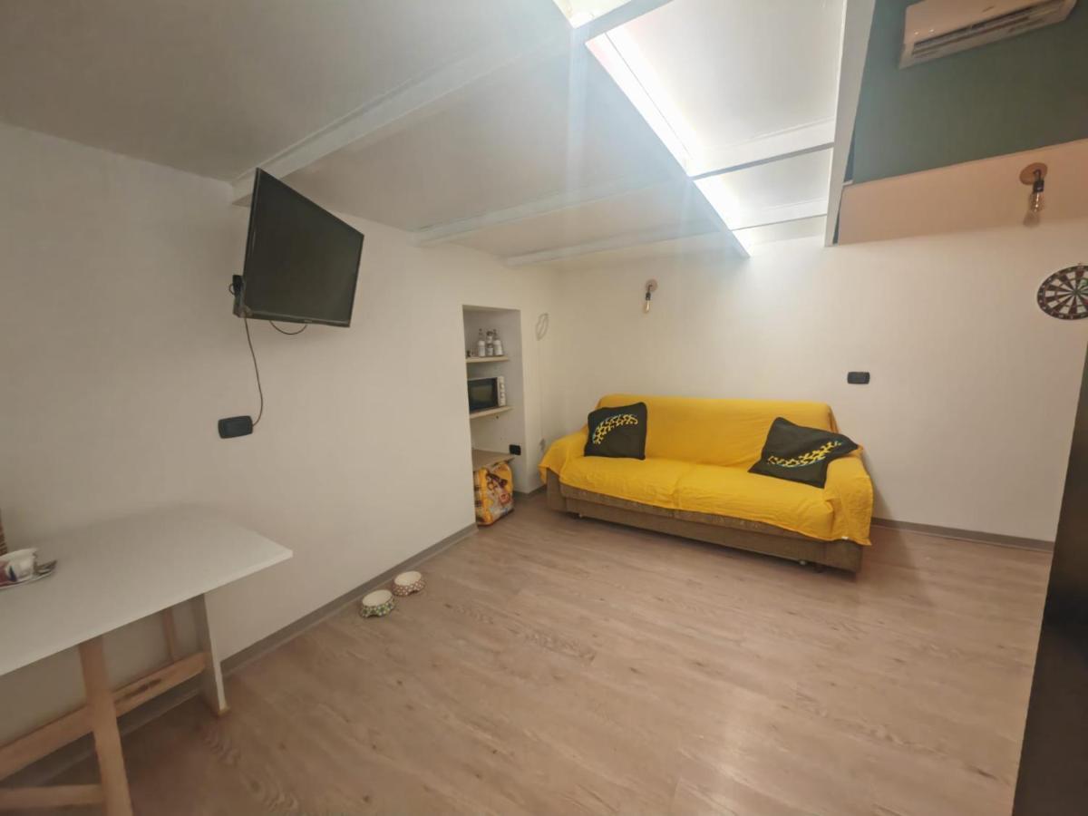 Mini Loft In Centro Leilighet Bari Eksteriør bilde